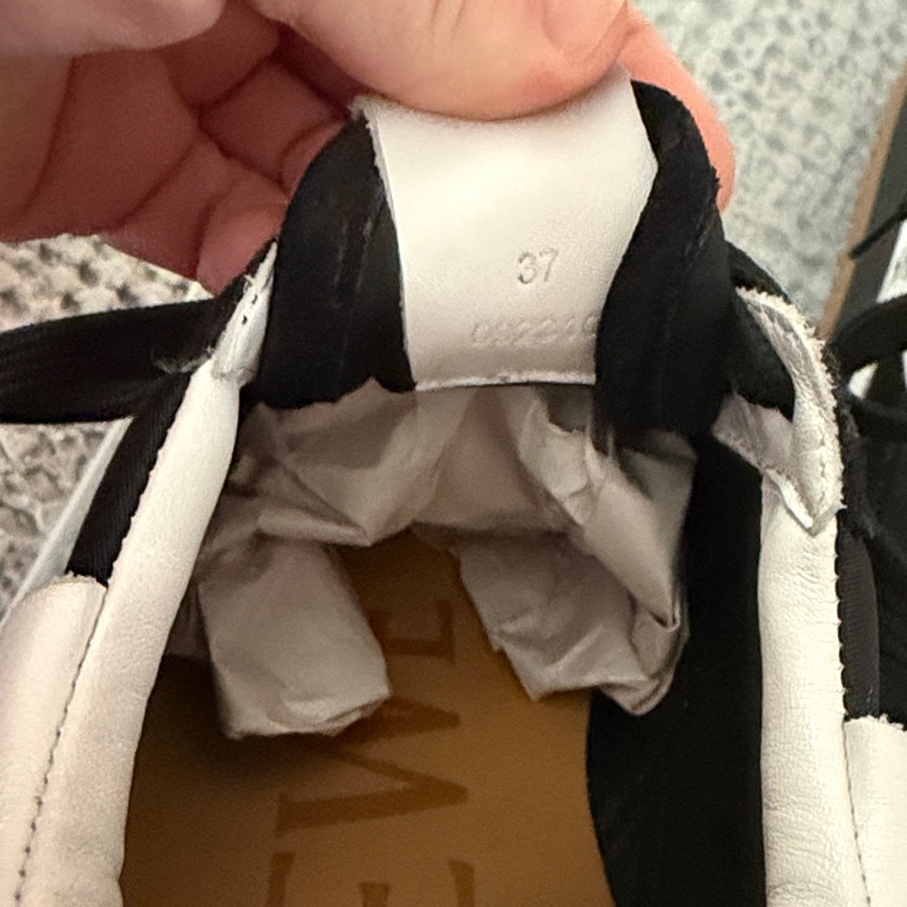 Loewe Flow Runners Black & White women’s sneakers size 37 - Picture 12 of 12